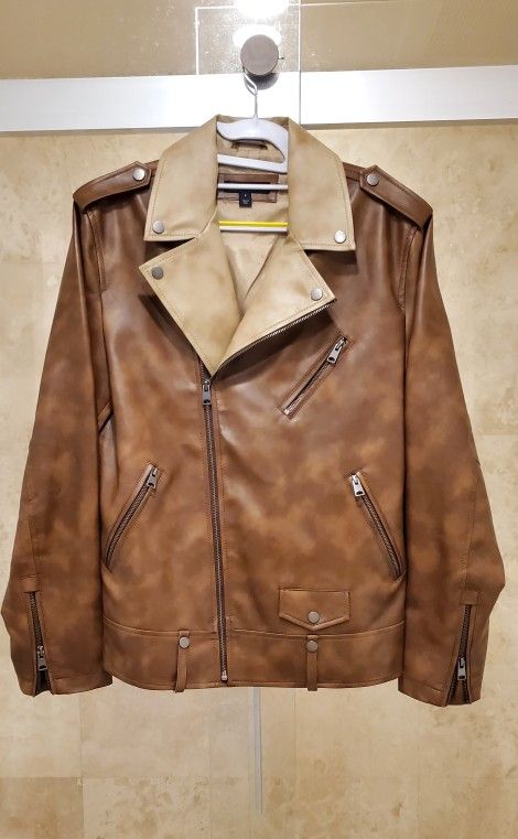 Modern style jacket! Fashion 🤩
