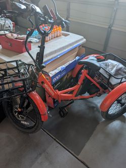 Mooncool e trike