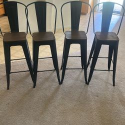 Set Of 4 Bar Stools
