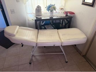 Free Spa bed