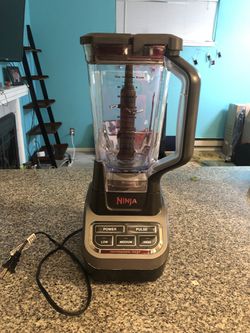 Ninja power blender(BL160) - Ninja Professional 72oz Countertop Blender  with 1000-Watt Base and Total Crushing Technology for Smoothies, Ice and  Froz for Sale in Seattle, WA - OfferUp