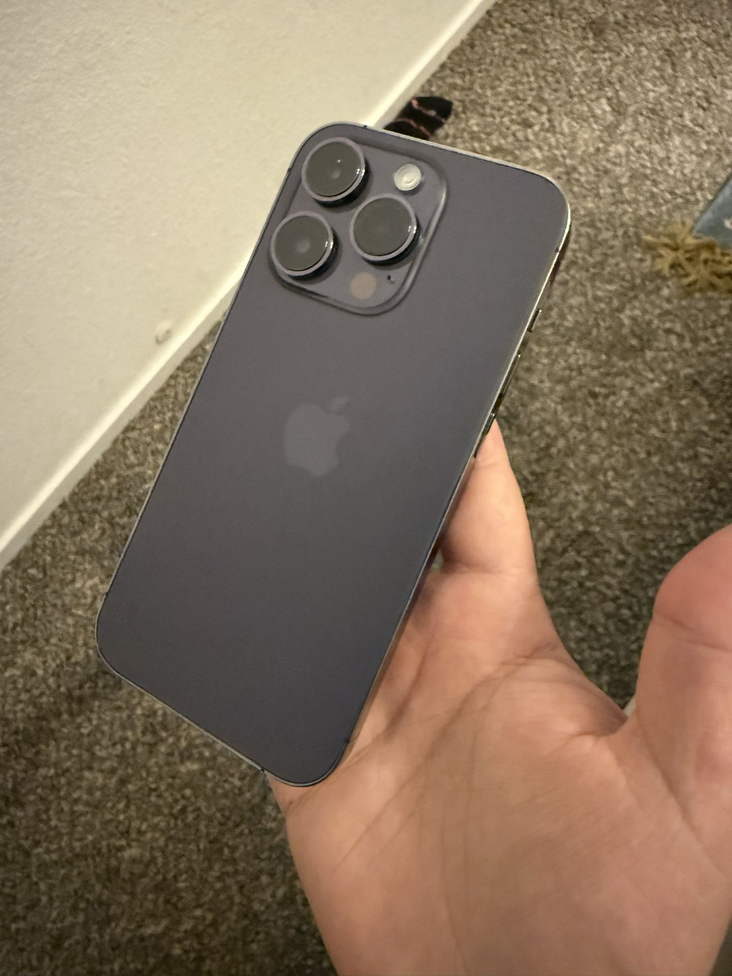 iPhone 14 Pro Unlocked 128GB (excellent Condition)