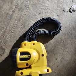 Dewalt Flexible Flashlight 