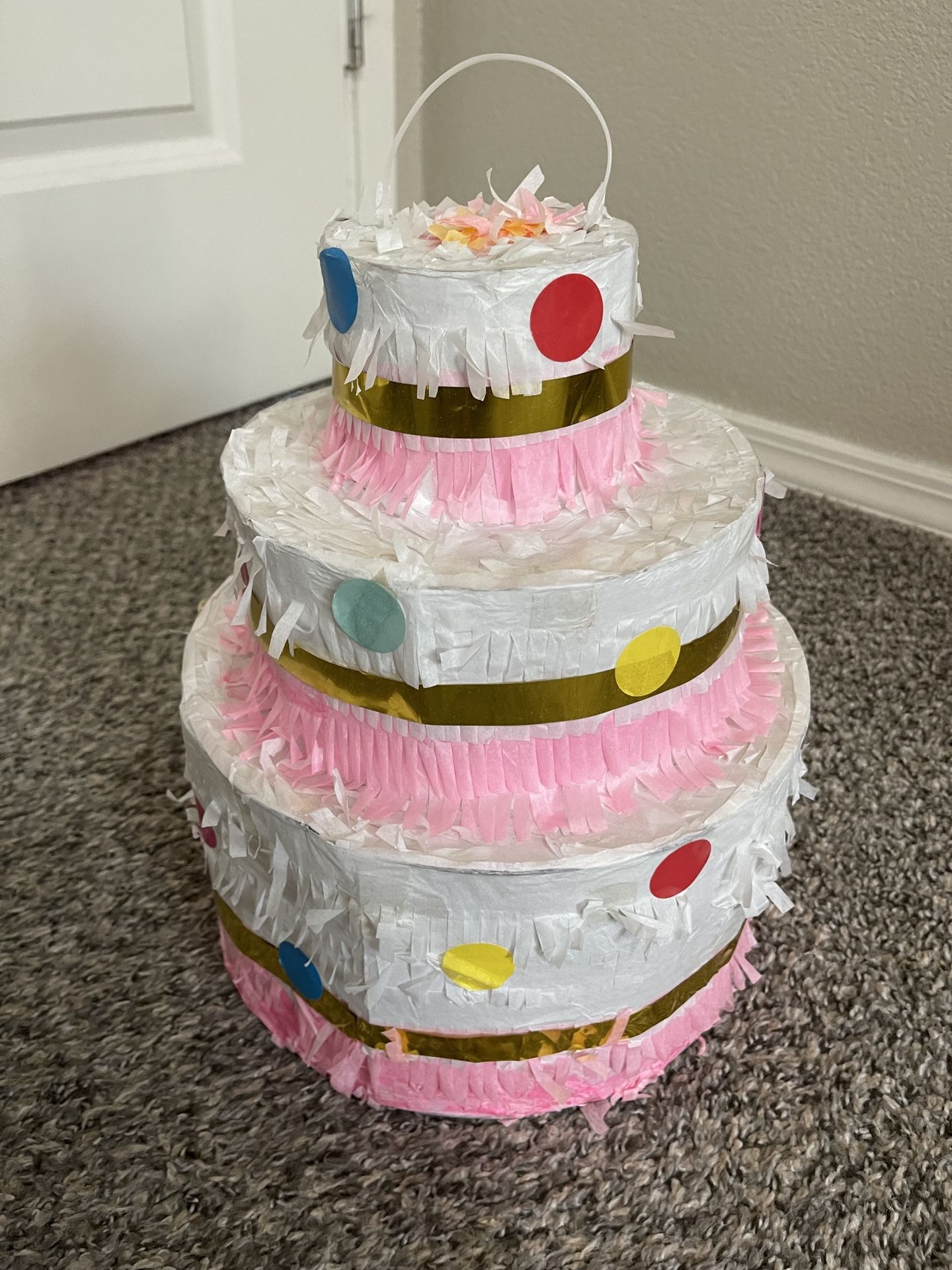 Cake Piñata 🎂🪅