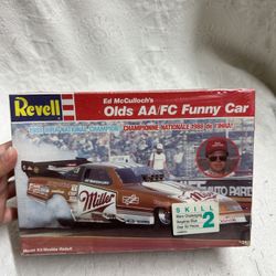 Revell Ed McCulloch's Olds AA/FC Funny Car #7122 1/24 Scale Model Kit New in Box