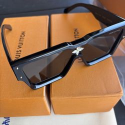 Sunglasses 