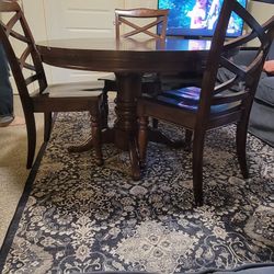 Sturdy Wood Dining Table With3 Chairs 