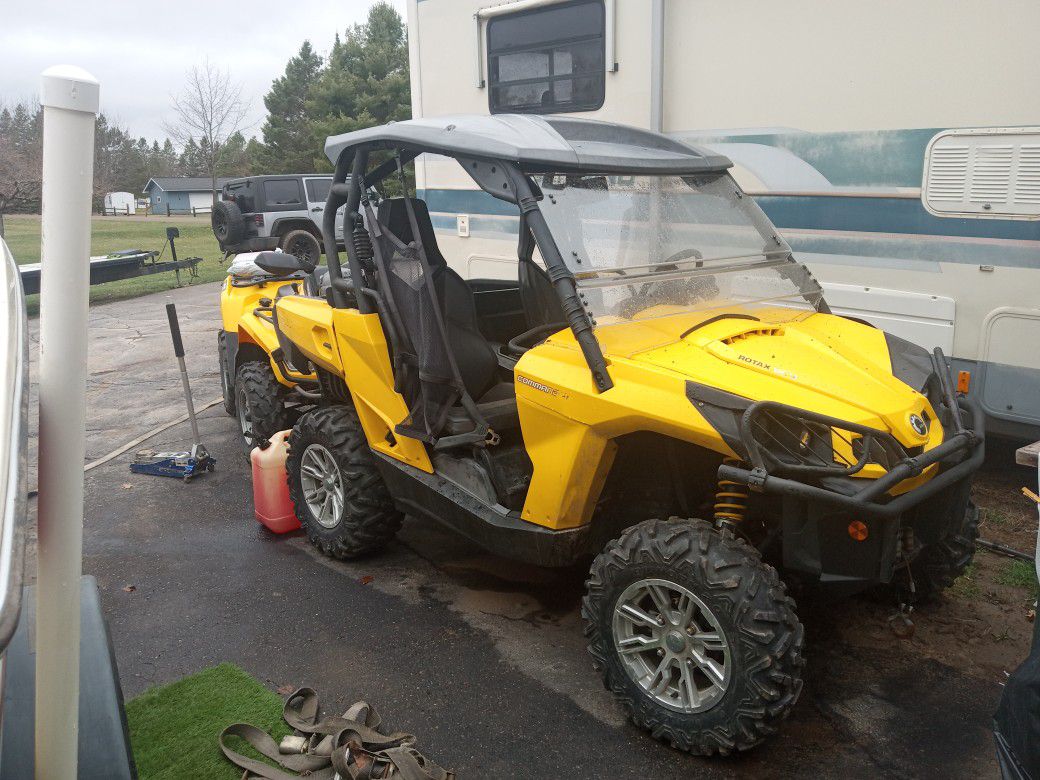 2013 Can-Am Commander 800 