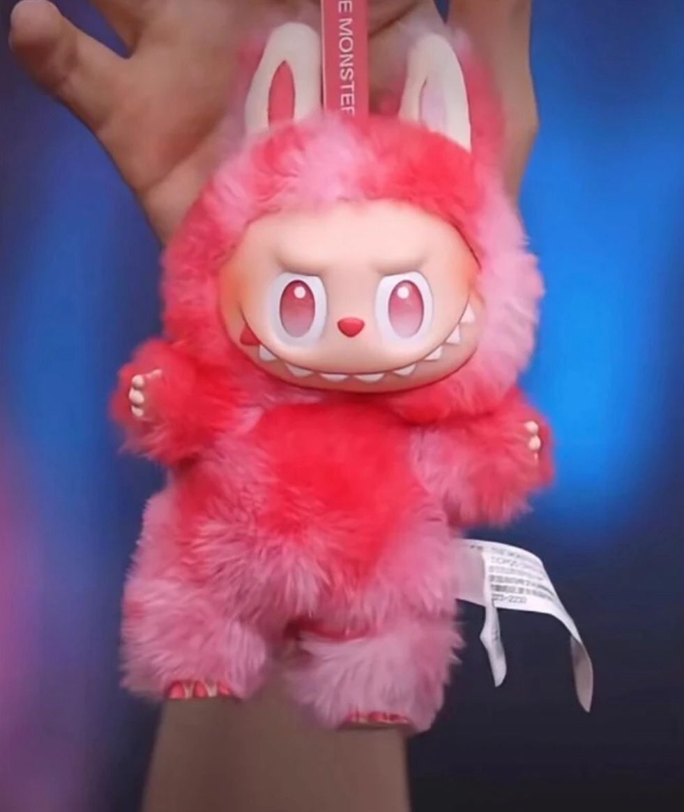 LABUBU Big into Energy ラブブ LOVE Authentic Big Into Energy