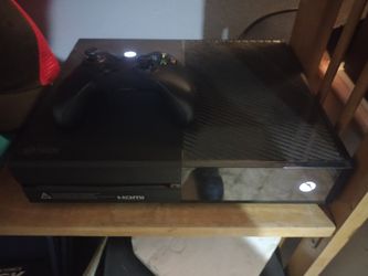 Xbox One Two Controllers Five Games
