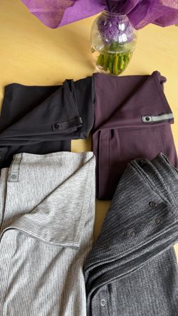 Lululemon women’s Scarf 🧣$20 each