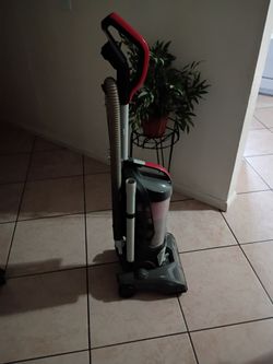 Red Devil vacuum