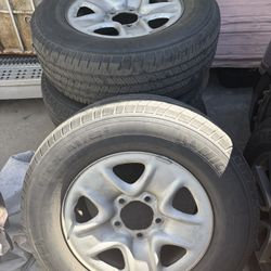 2019 Tundra SR5 Wheels