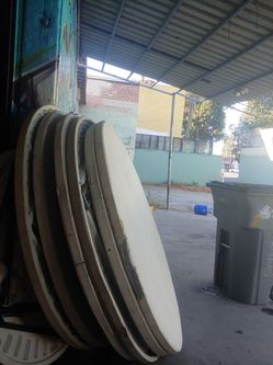 I have 10 or more tables 60 in $25 each or all $20 each broken on the sides they're still rentable rent them out