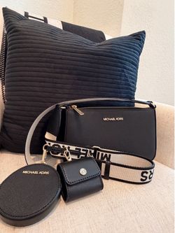 Authentic Michael Kors Jet Set East West Crossbody – Black (3-Piece Set)