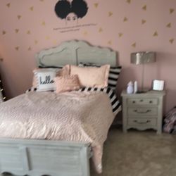 Girls Full Size Bed Frame With Matching Nightstand 