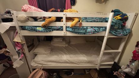 Twin Bunk Bed With 1 Mattresse