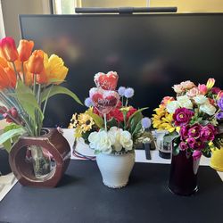 Beautiful Vases With Flowers 