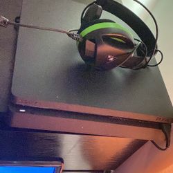 PS4 For The Low Hit Me