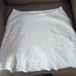 Lace Skirt - M