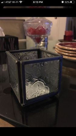 Mini tea light holder