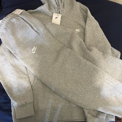 Gray Nike Sweatsuit 
