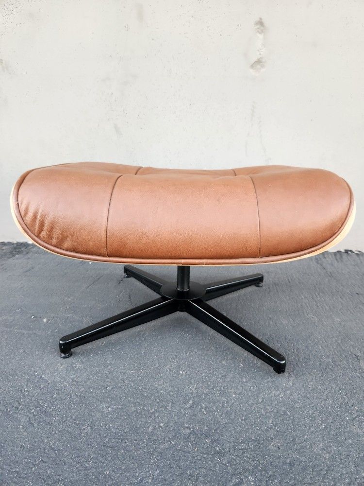 Herman Miller Ottoman Foot Stool Replica