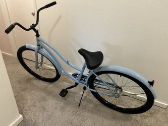 Concord Pacifica Cruiser 26” Bike. Light Blue.