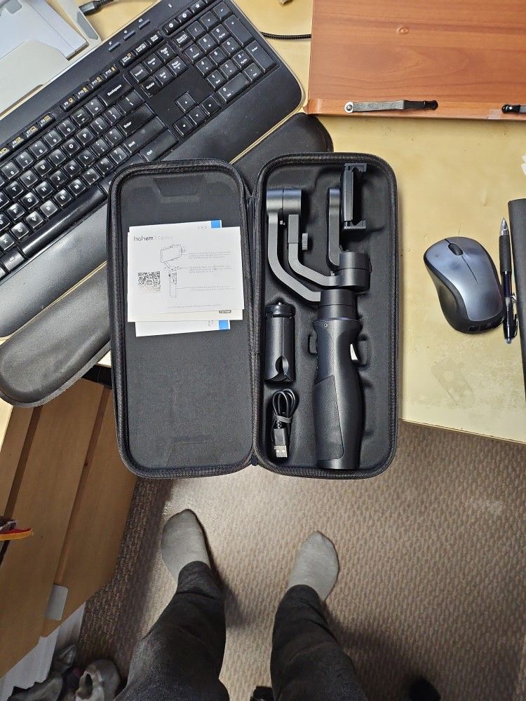 Hohem Isteady Mobil.