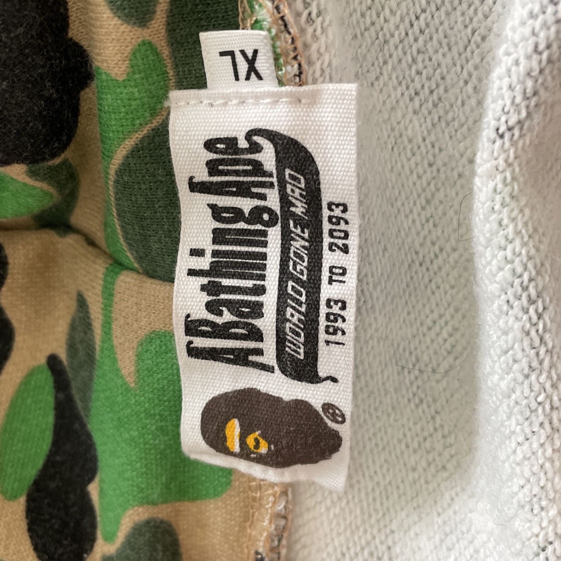 Bape Hoodie.XL