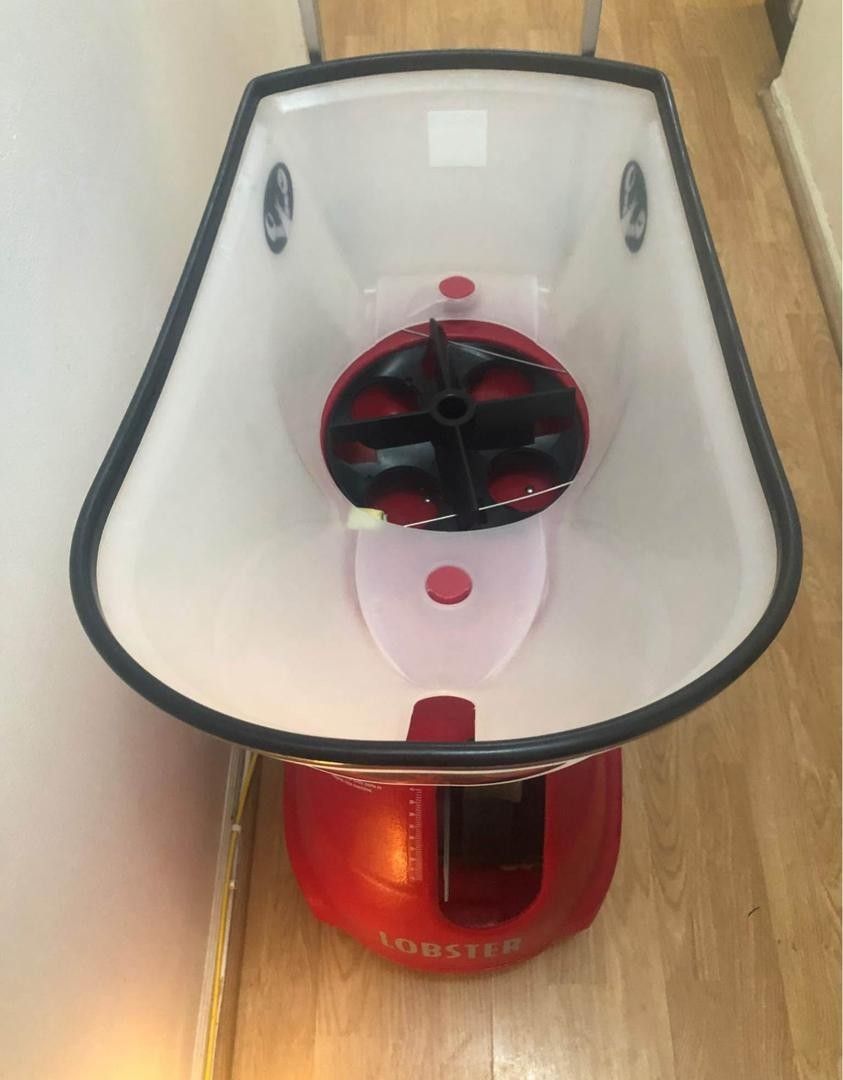 Lobster Elite Tennis Ball Machine
