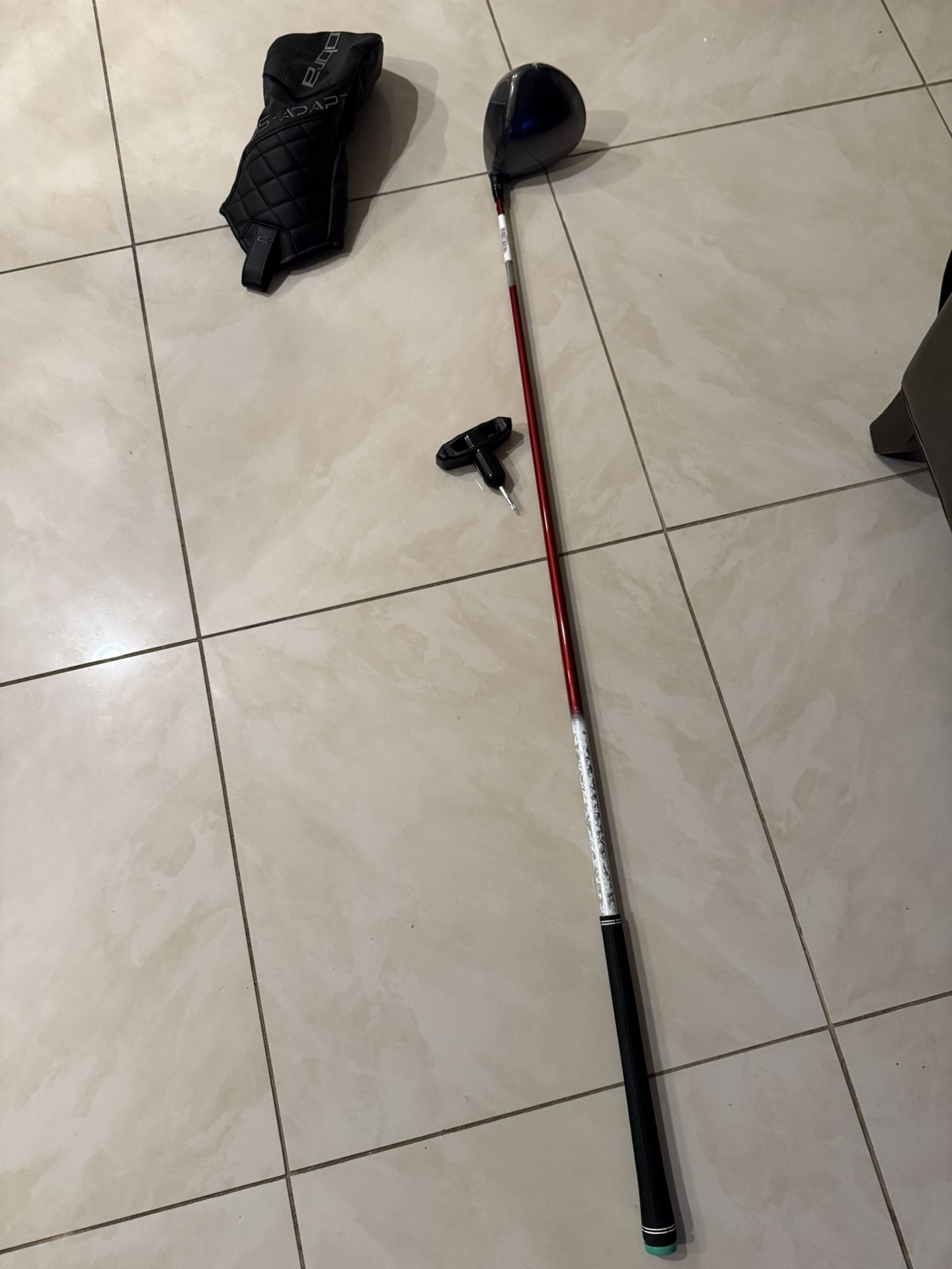 Cobra Dark Speed Adapt X Driver