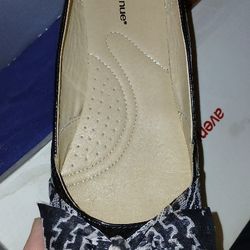 Women's Black Cute Flats