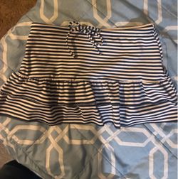 Striped Skirt w/ shorts under Small