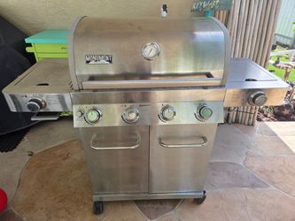 Monument propane grill