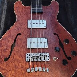 Warwick Star Bass 5 string Guitar German Made In Germany Excellent Condition