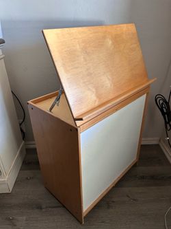 Classroom shelf