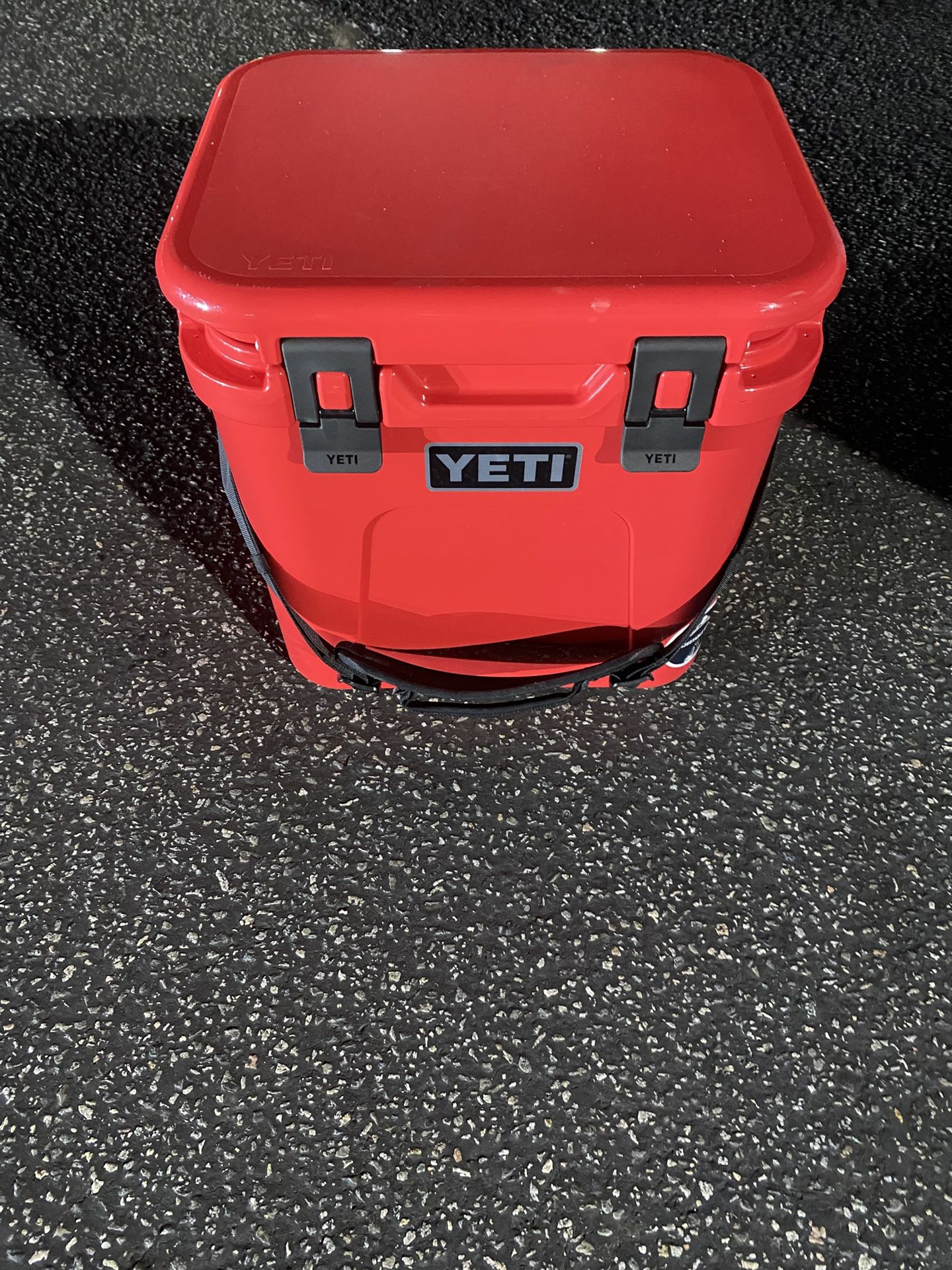 Yeti 24 Cooler