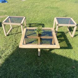 Antique Coffee Table With 2 End Tables