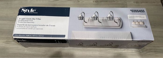 Style Selections 3-Light Vanity Bar Brushed Nickel VBK256-3BNK Open Box