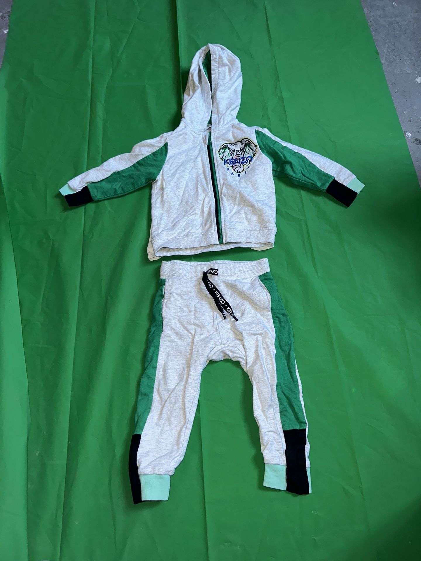 Kenzo Kids Green and White Jogger Set with Tshirt Sz. 2