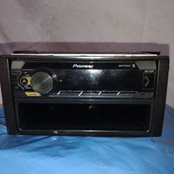 2016 Nissan Versa Dashkit Plug And Play Radio 