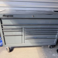 55" 10-Drawer Double-Bank Classic Series Roll Cab (Storm Gray w/Black Trim)