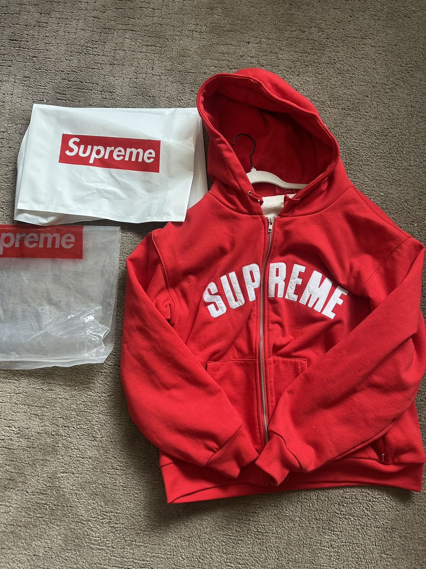 Supreme ZipUp
