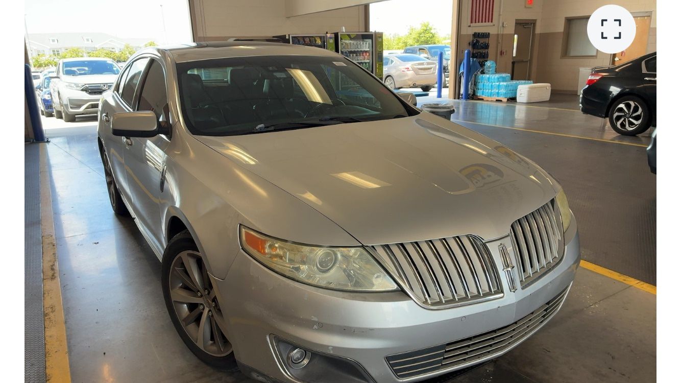 2012 Lincoln MKS