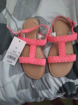 Brand new girls sandles