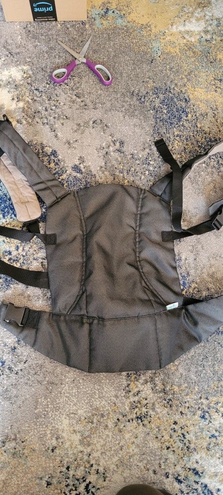 Evenflo Baby Carrier