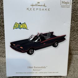 Hallmark Keepsake Batman 1966 Batmobile Christmas Ornament Magic Sound 2011