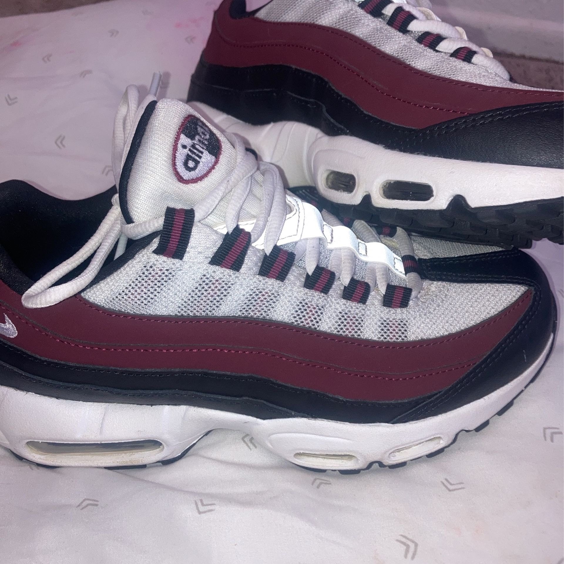 Air Max Maroon