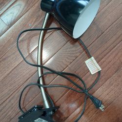 Clip Lamp (Broken Switch)